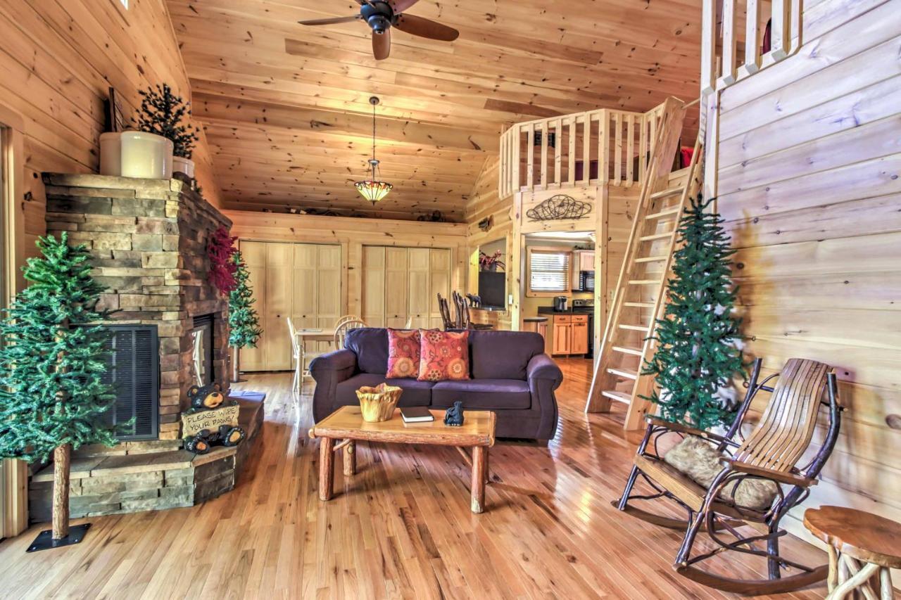 Private Sevierville Cabin With Mountain Views And Loft מראה חיצוני תמונה