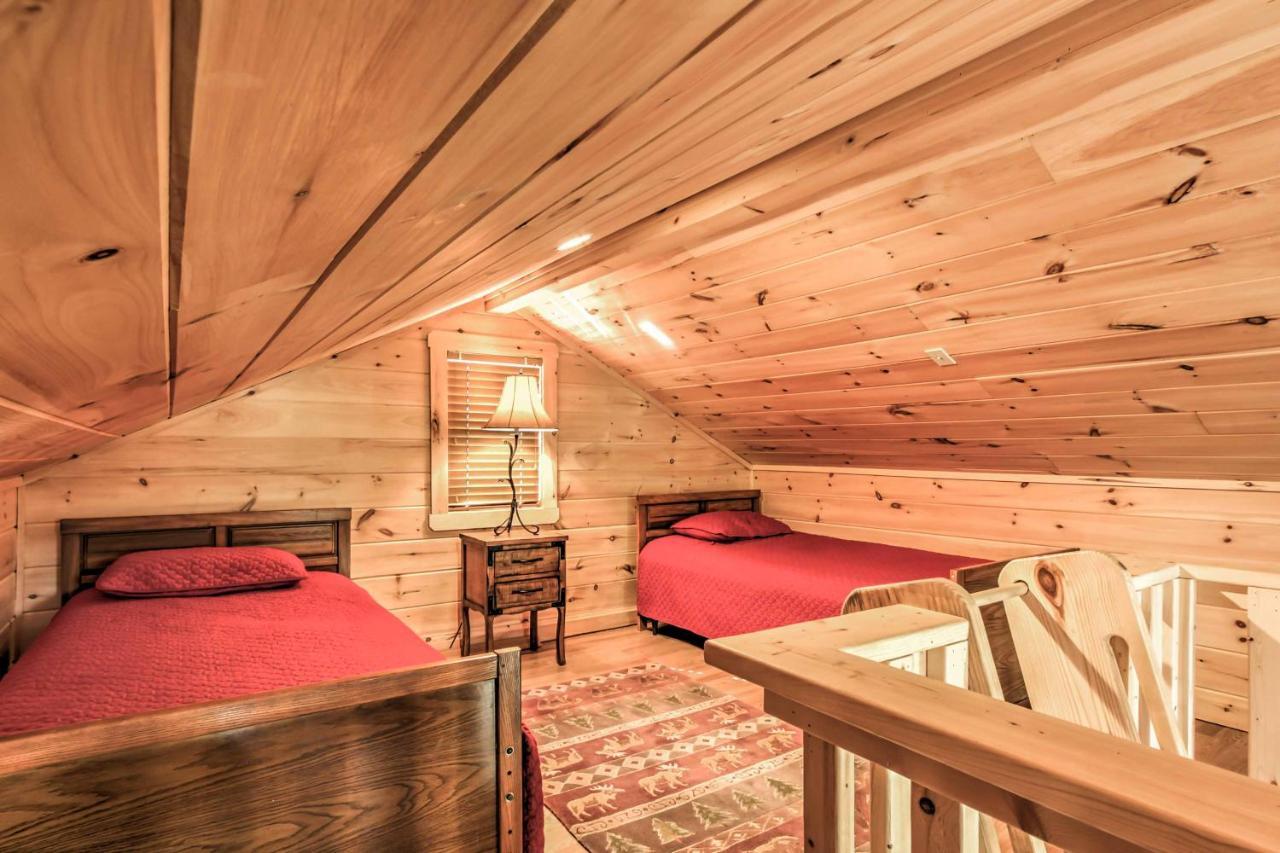 Private Sevierville Cabin With Mountain Views And Loft מראה חיצוני תמונה