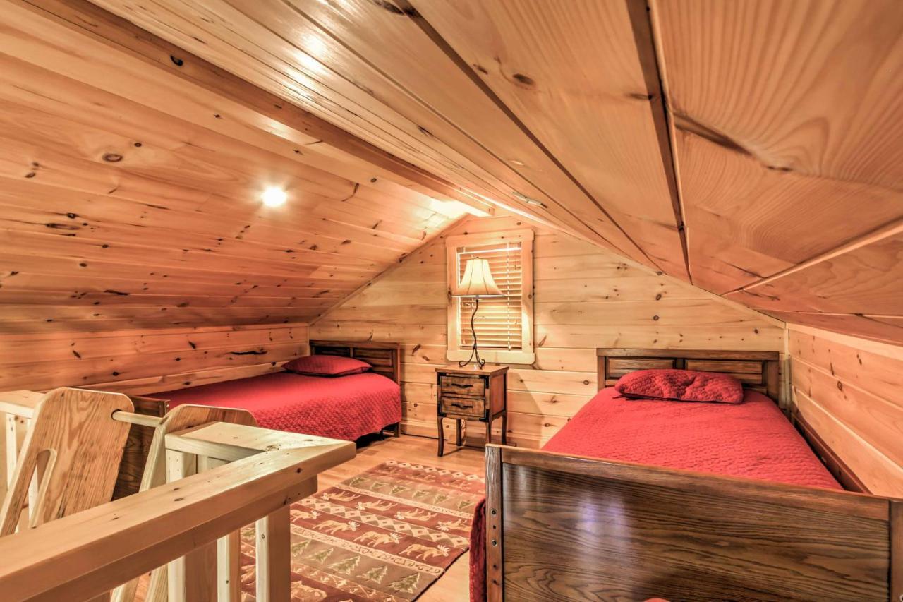 Private Sevierville Cabin With Mountain Views And Loft מראה חיצוני תמונה