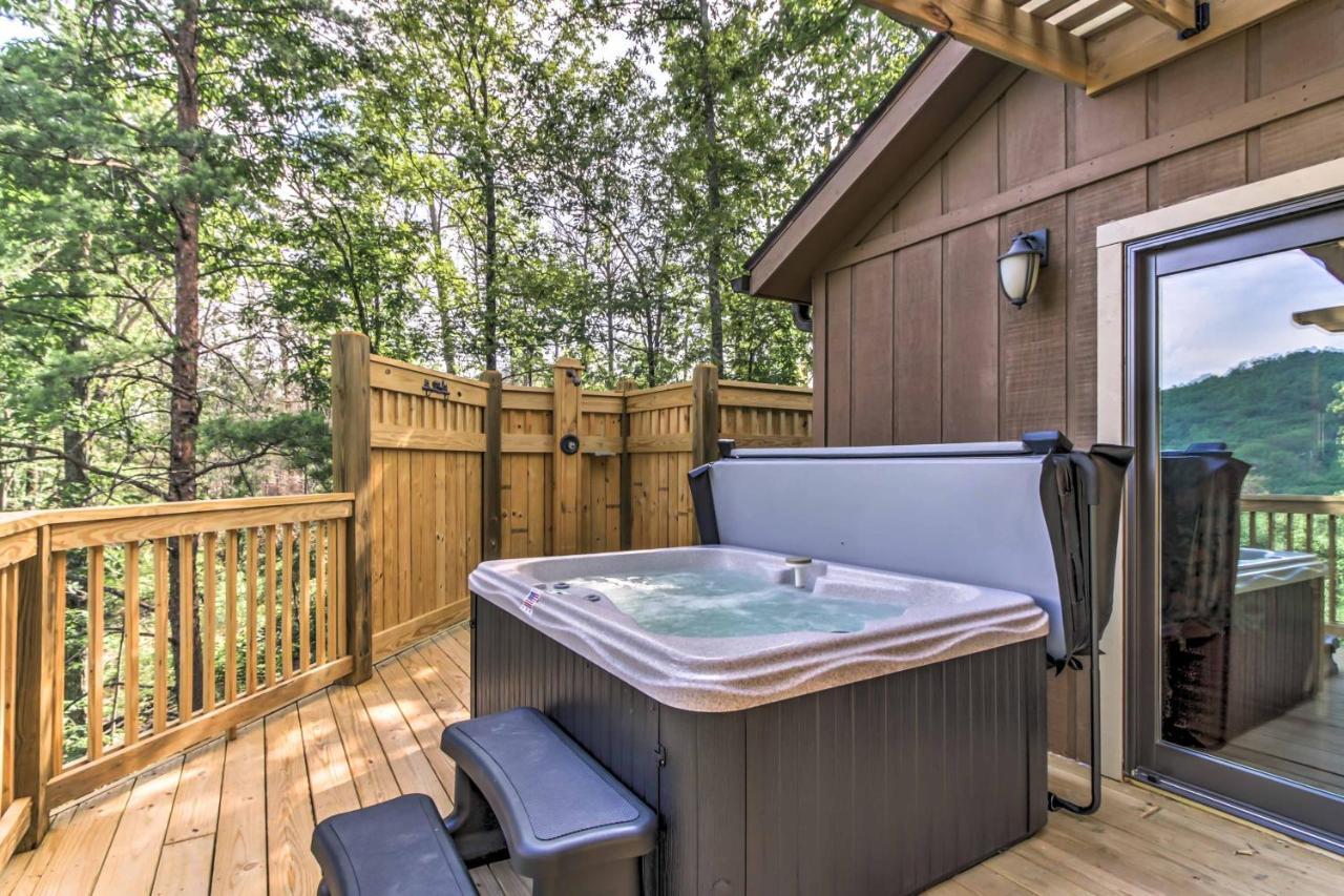 Private Sevierville Cabin With Mountain Views And Loft מראה חיצוני תמונה